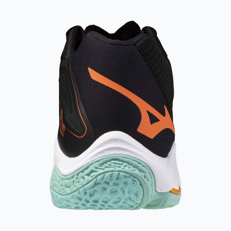 Scarpe da pallavolo Mizuno Wave Lightning Z8 Mid nero/tangelo/verde ghiaccio 3