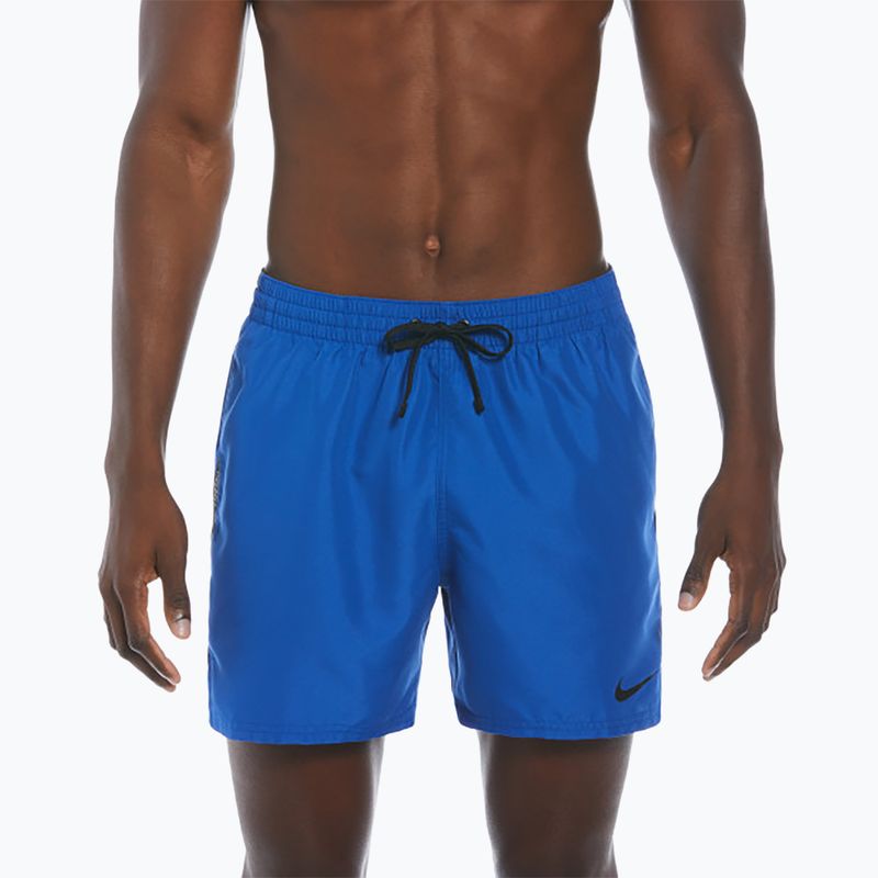 Pantaloncini da bagno da uomo Nike Logo Tape 5" Volley game royal 5