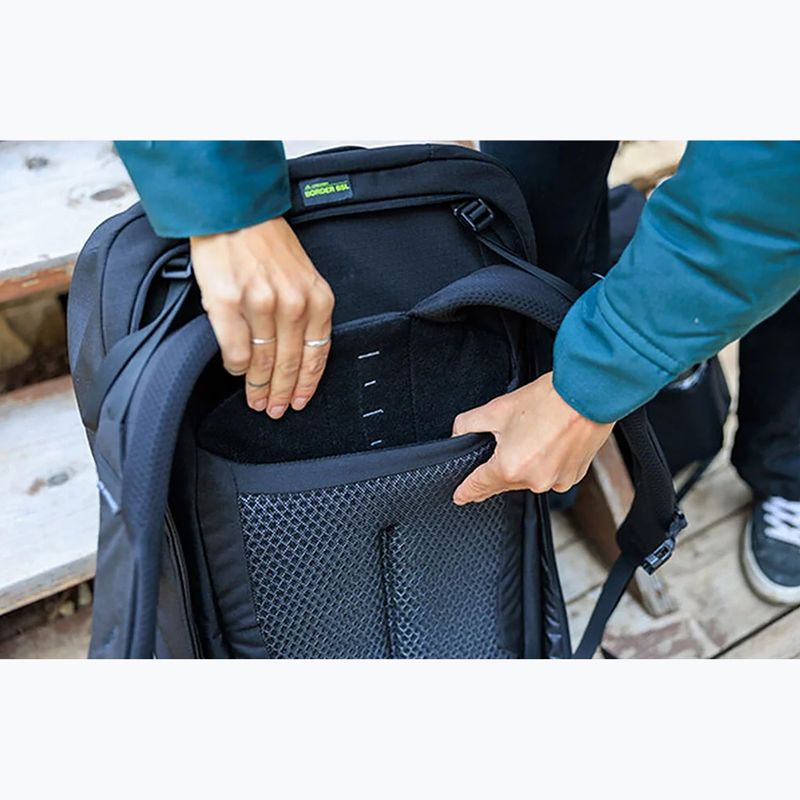 Zaino da trekking Gregory Border 50 + 15 l black lichen 23