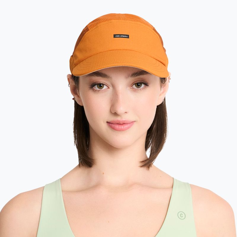 Cappellino con visiera Ciele Athletics GOCap Field IconicBar SL sunset/ginger bread 4