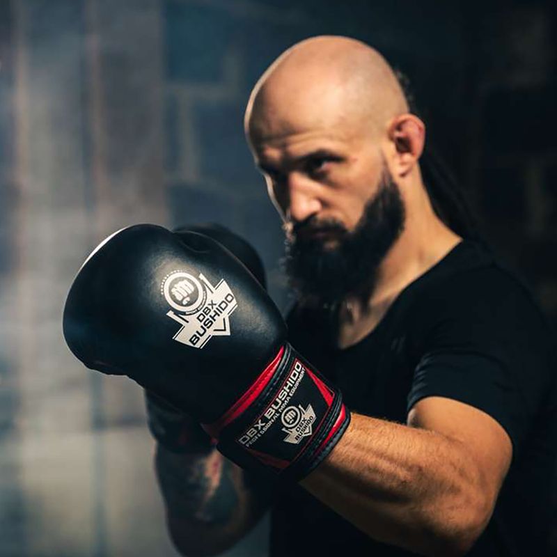 DBX BUSHIDO ARB-407 guanti da boxe nero/rosso 11