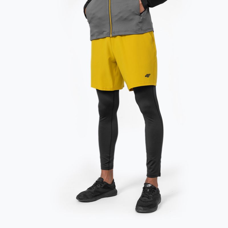 Pantaloncini da uomo 4F SKMF010 giallo
