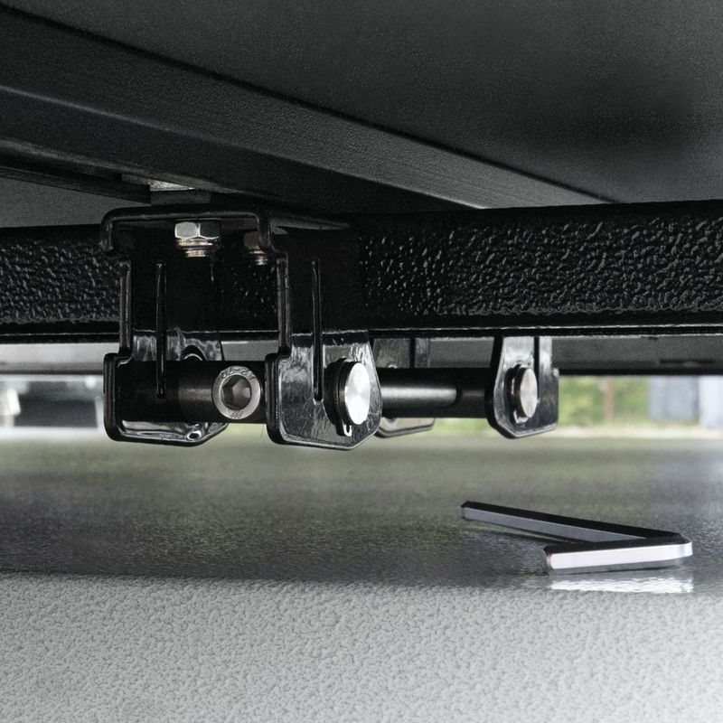Supporto di montaggio OFFLANDER Anti-Theft Roof Tent Brackets 4 pack black 11