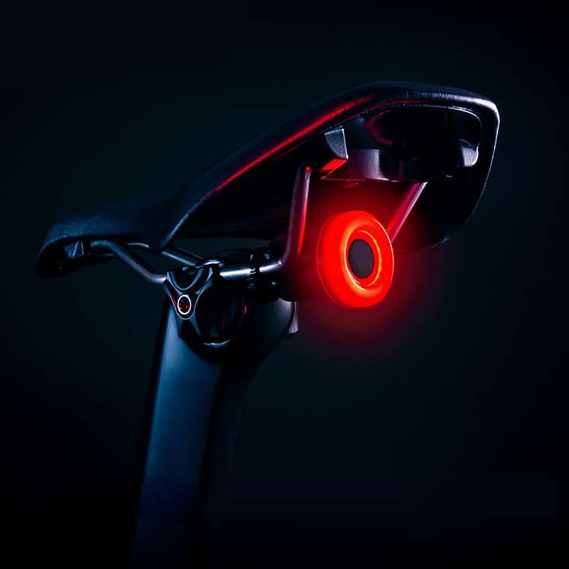 Set di luci per bicicletta TOWILD CL600 + TL03 nero 4