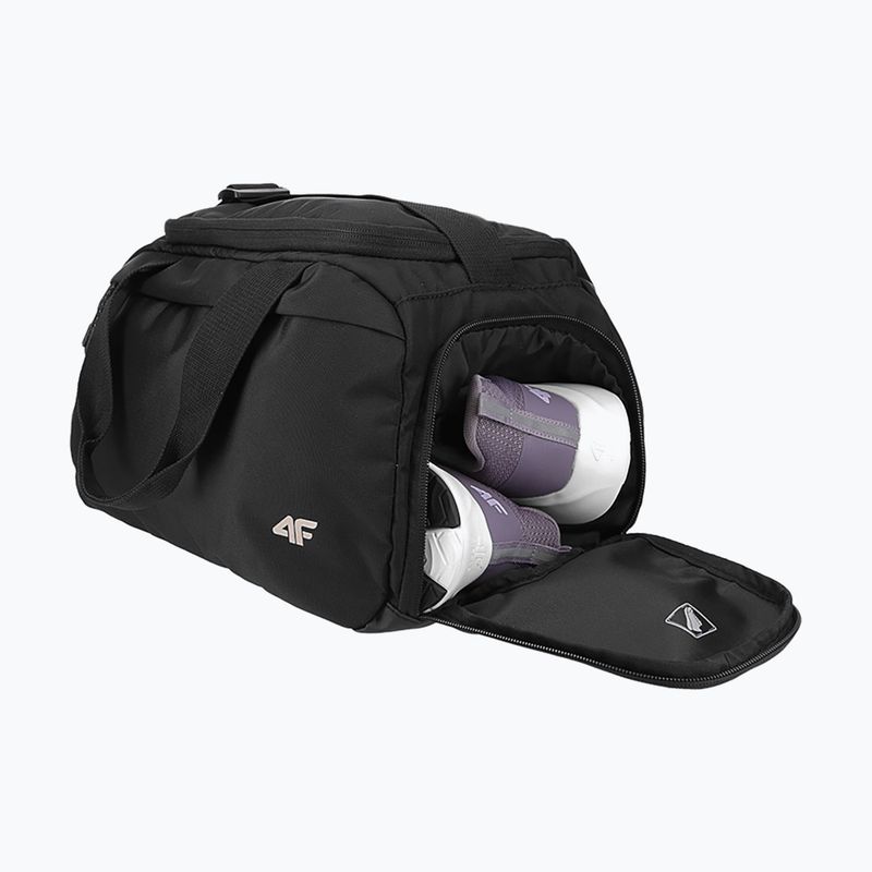 Borsa da allenamento 4F F053 nero profondo 6