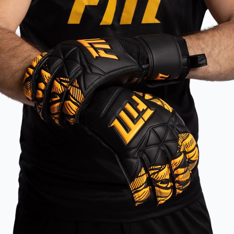 Guanti da portiere Football Masters Invictus X Training nero/arancione 6