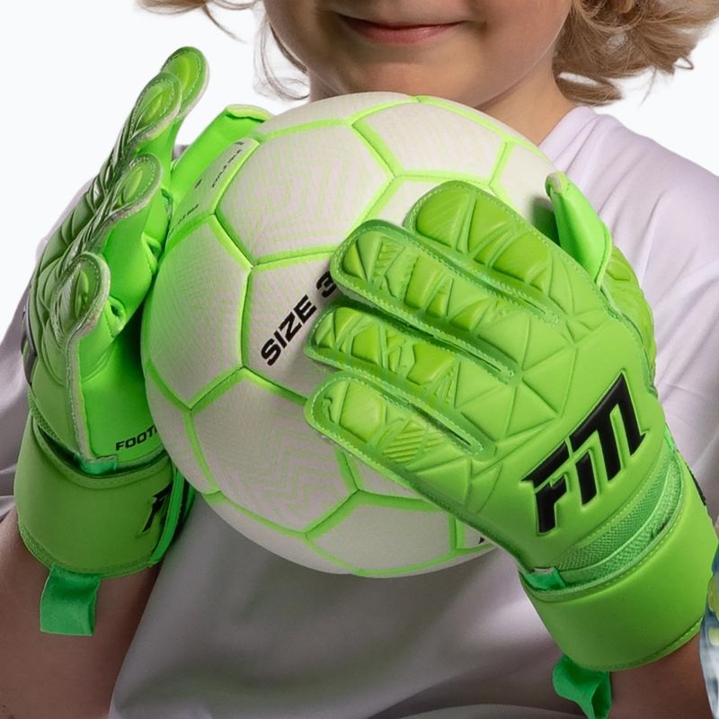 Guanti da portiere per bambini Football Masters Invictus X Jr lime 3