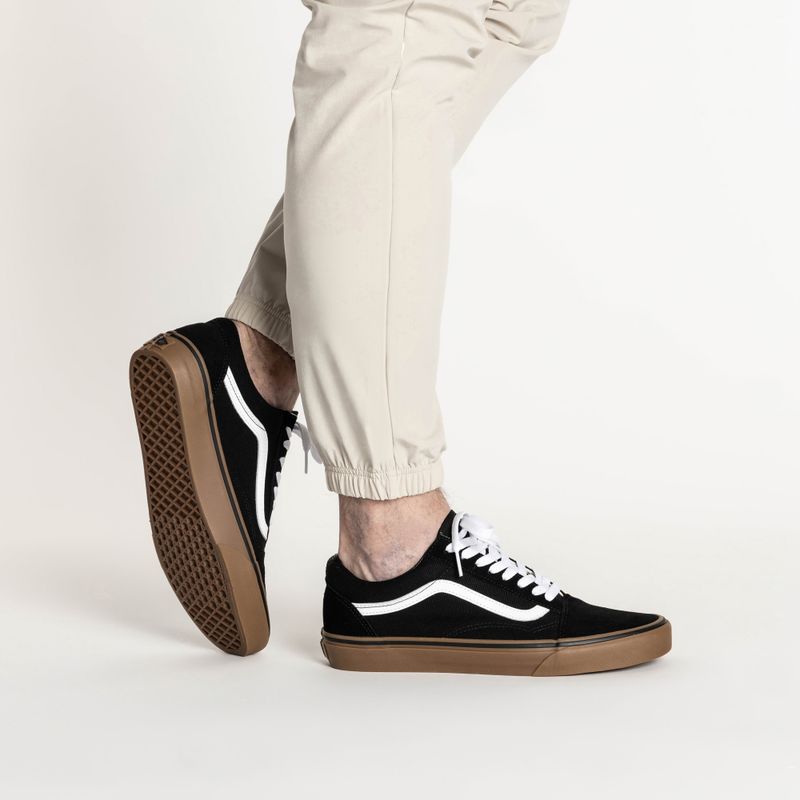 Scarpe Vans UA Old Skool nero/gum medio 2