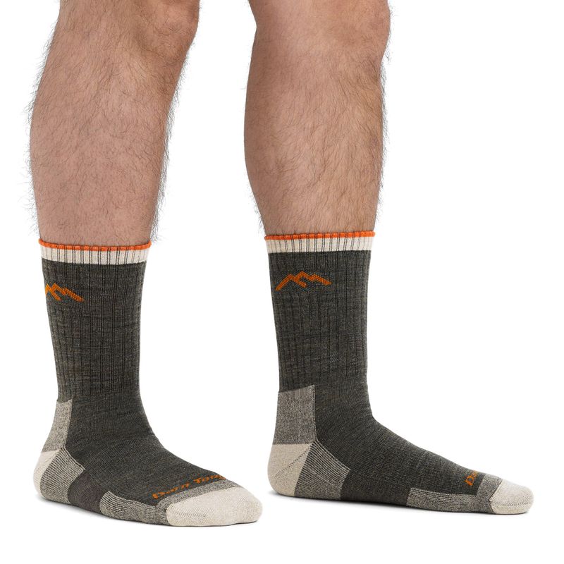 Calze da uomo Darn Tough Hiker Micro Crew olive 6
