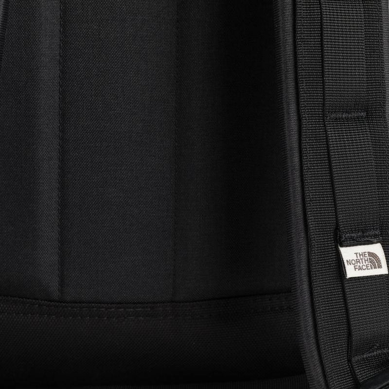 The North Face Tote Pack 14,5 l zaino urbano in erica nera 5