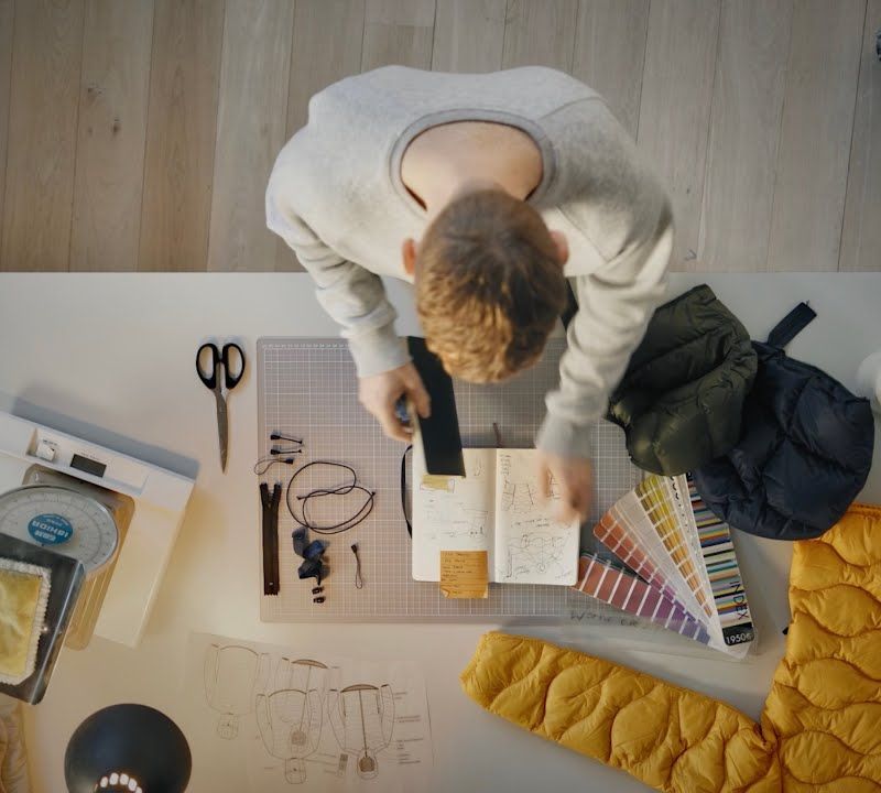 Piumino Peak Performance da donna Helium Down Hood cold blush 10