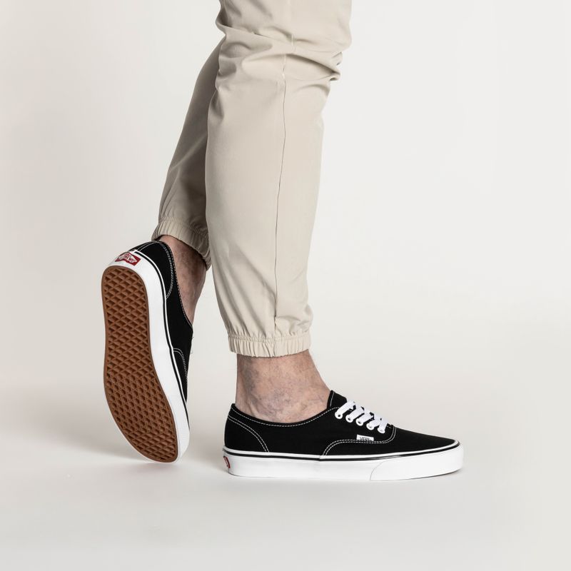 Scarpe Vans UA Authentic nere 2