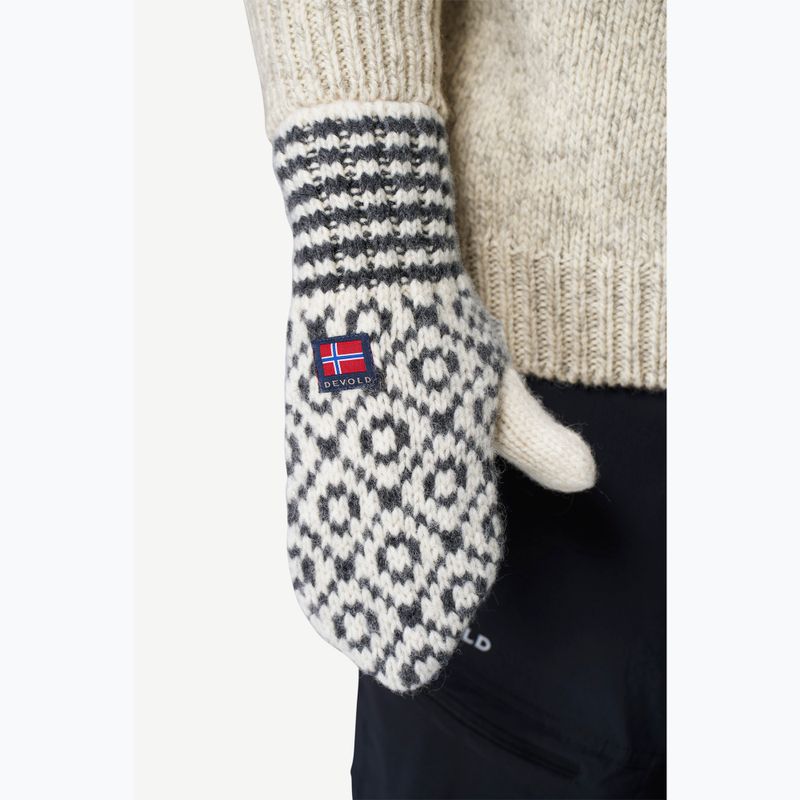 Guanti Devold Svalbard Wool Mitten offwhite/anthracite 2
