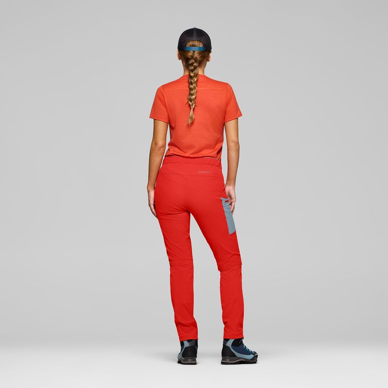 Pantaloni da trekking da donna NORRONA Falketind Flex1 Light aura orange 3