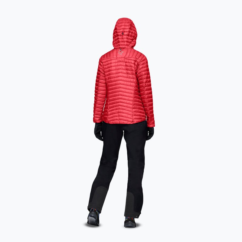 Piumino donna Norrona Trollveggen Down800 Super Light Hood Baked Apple 3
