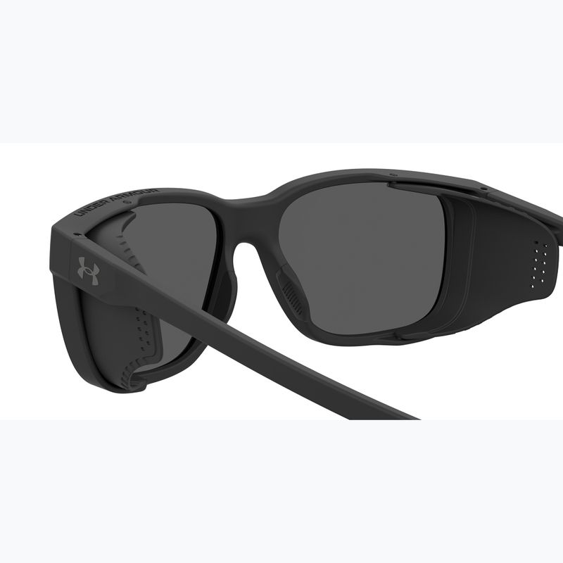 Occhiali da sole Under Armour Glacial nero opaco/grigio blu a specchio argento polarizzati da uomo o 6