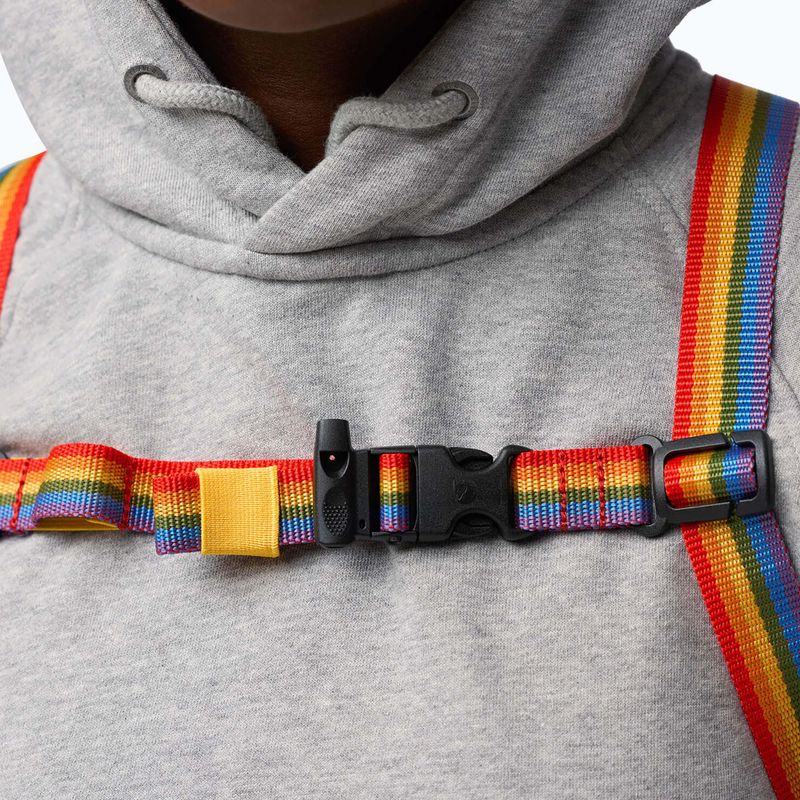 Fjällräven Kanken Rainbow Chest Strap tracolla dello zaino con motivo arcobaleno 3