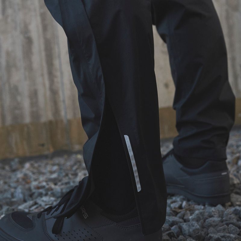 Pantaloni da ciclismo POC Motion Rain da uomo, nero uranio 11