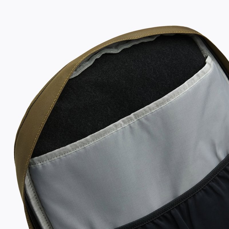 Zaino Peak Performance Commuter 18,5 l sierra sand 6