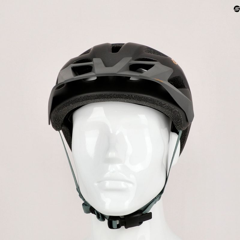 Casco da bicicletta Giro Fixture nero caldo opaco 9