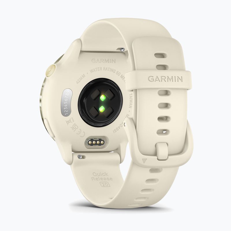 Orologio Garmin Vivoactive 6 lunar gold/bone 4