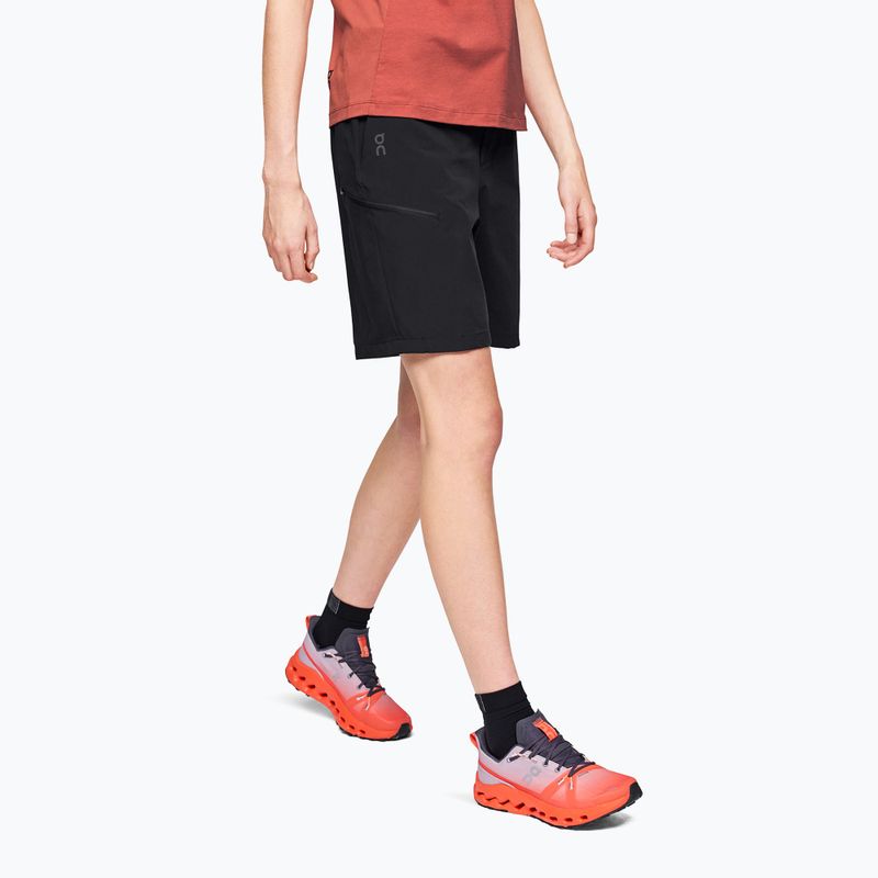 Pantaloncini da trekking da donna On Trek nero