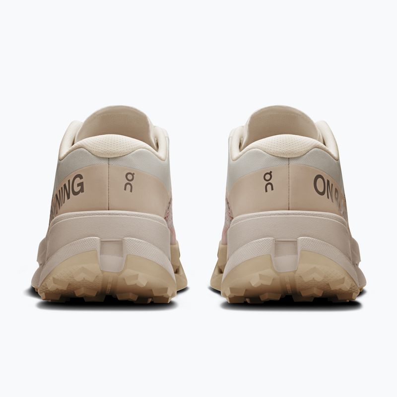 Scarpe da corsa On Cloudultra 3 avorio/perla da donna 11