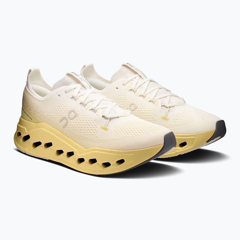 Scarpe da corsa uomo On Cloudsurfer Max ivory/dijon 3