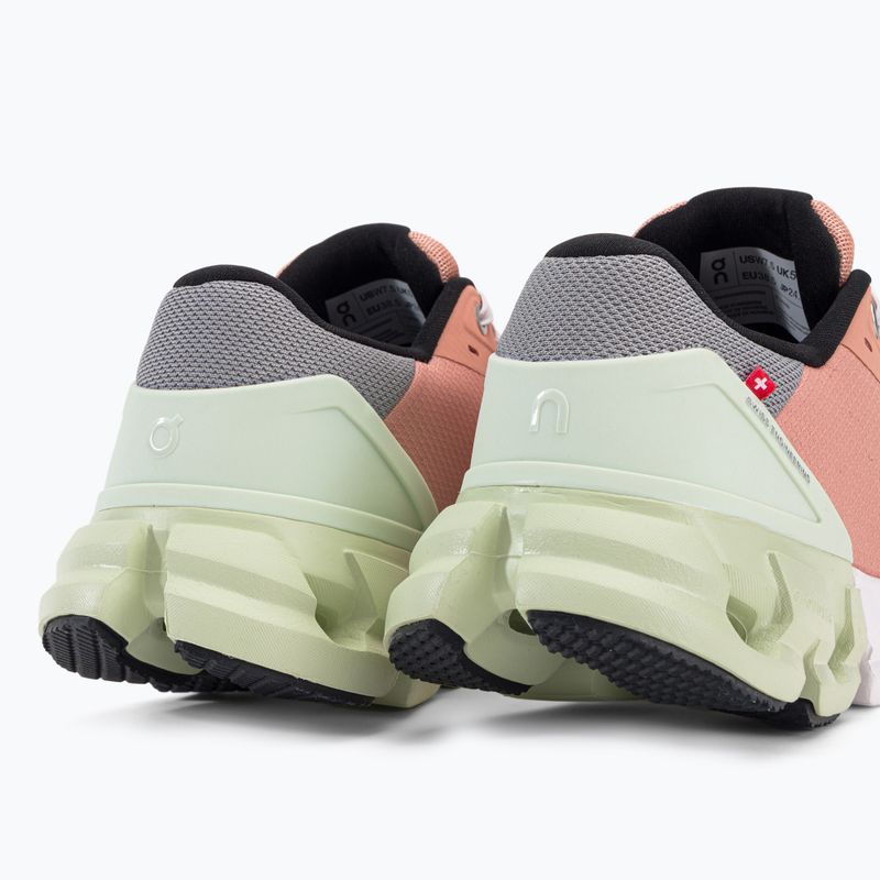 Scarpe da corsa On Cloudflyer 4 peach/aloe da donna 10