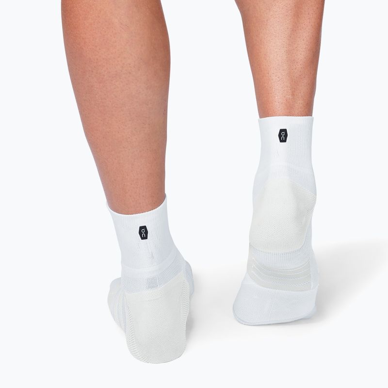 Calze da corsa On Running Performance Mid bianco/avorio per uomo 4
