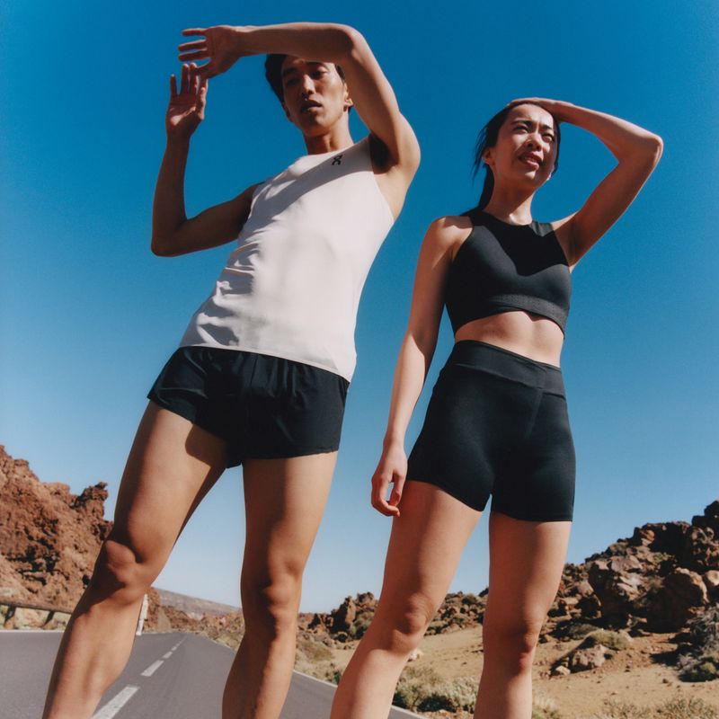 Pantaloncini da corsa da uomo On Essential nero 6