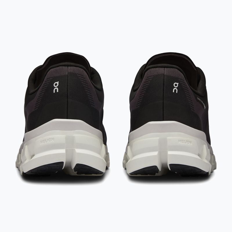 Scarpe da corsa On Cloudflow 4 bianco/nero delle donne 8