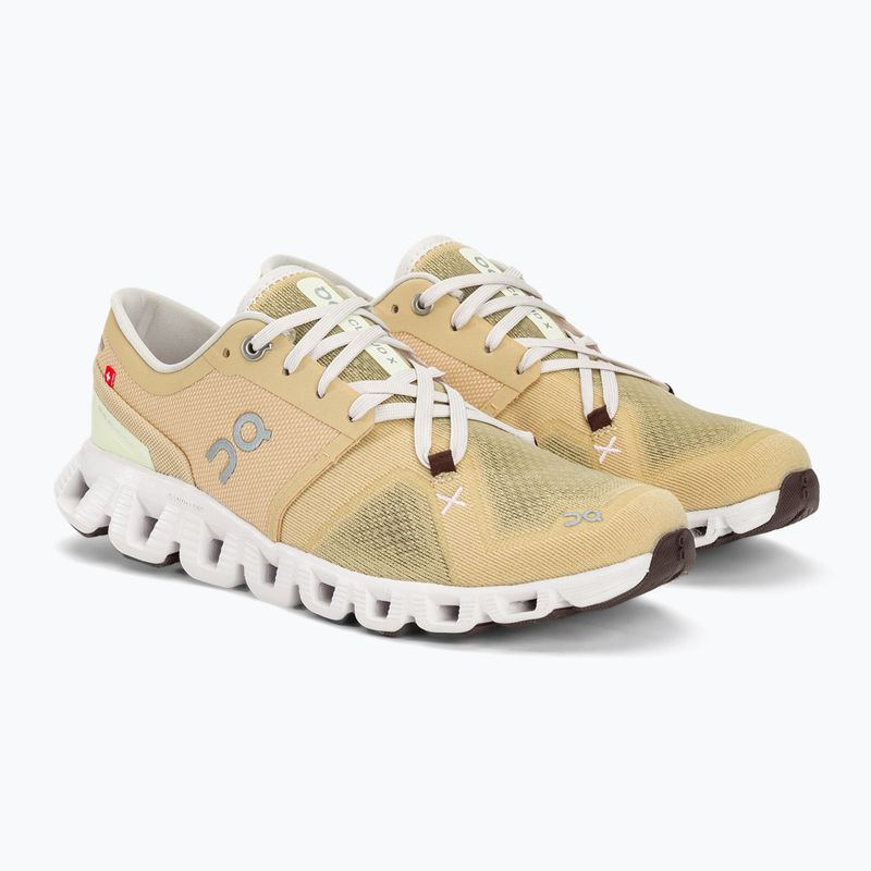 Scarpe da corsa On Cloud X 3 savana/frost da donna 4
