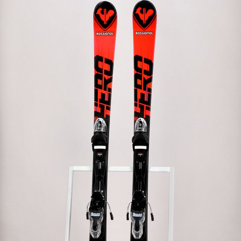 Sci da discesa per bambini Rossignol Hero Multi Event + attacchi XP7 rosso 13