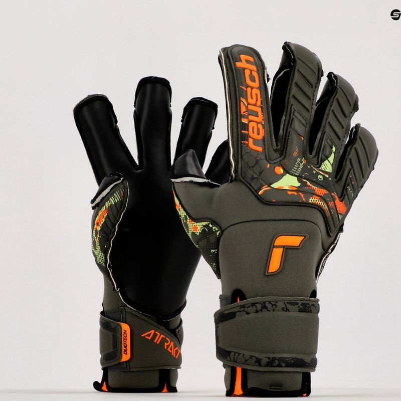 Guanti da portiere Reusch Attrakt Duo Evolution Adaptive Flex verde deserto/arancio shocking/nero 13