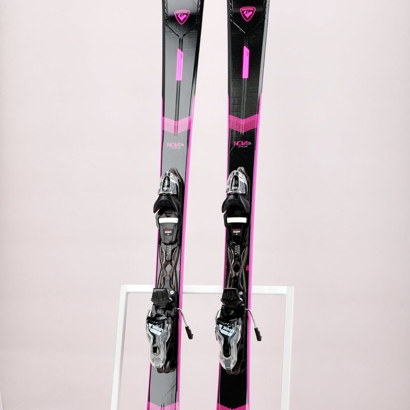 Sci da discesa femminile Rossignol Nova 2S + attacchi Xpress W 10 GW nero/rosa 12
