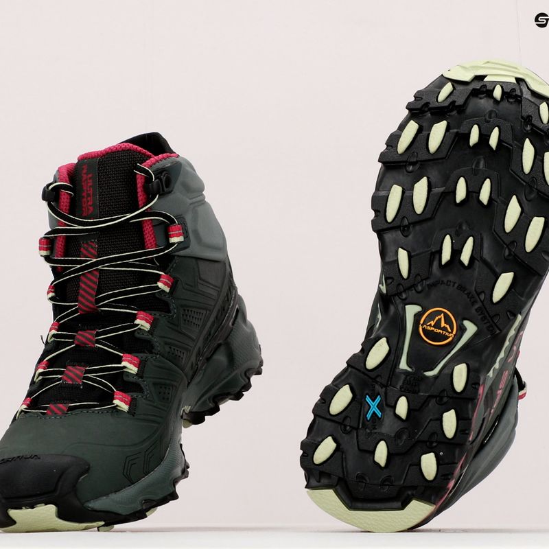 Stivali da trekking da donna La Sportiva Ultra Raptor II Mid Leather GTX carbone/cerise 13