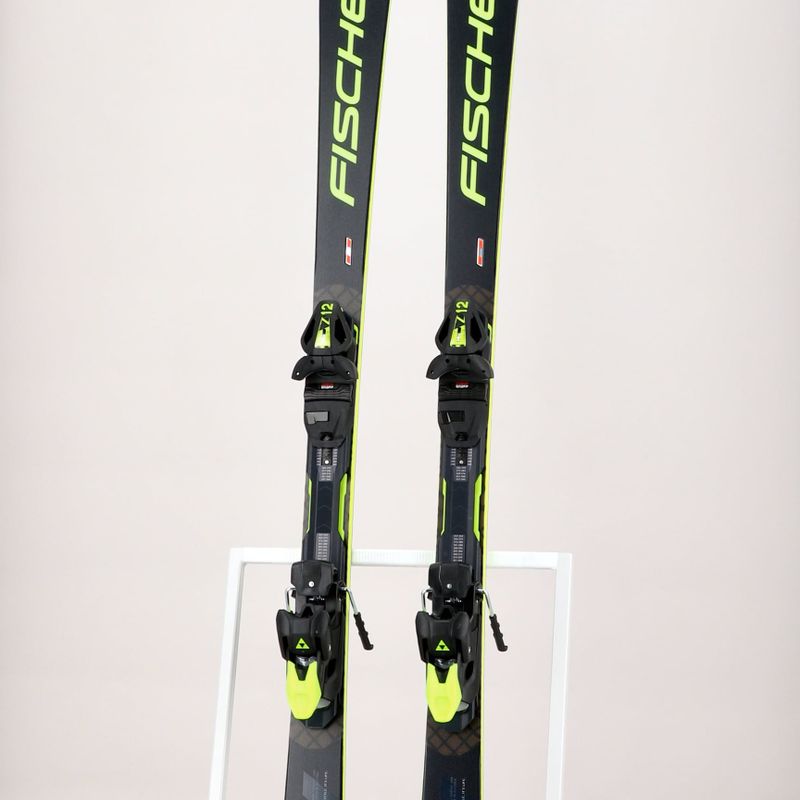 Sci da discesa da uomo Fischer RC4 WC SC MT + attacchi RC4 Z12 PR 11