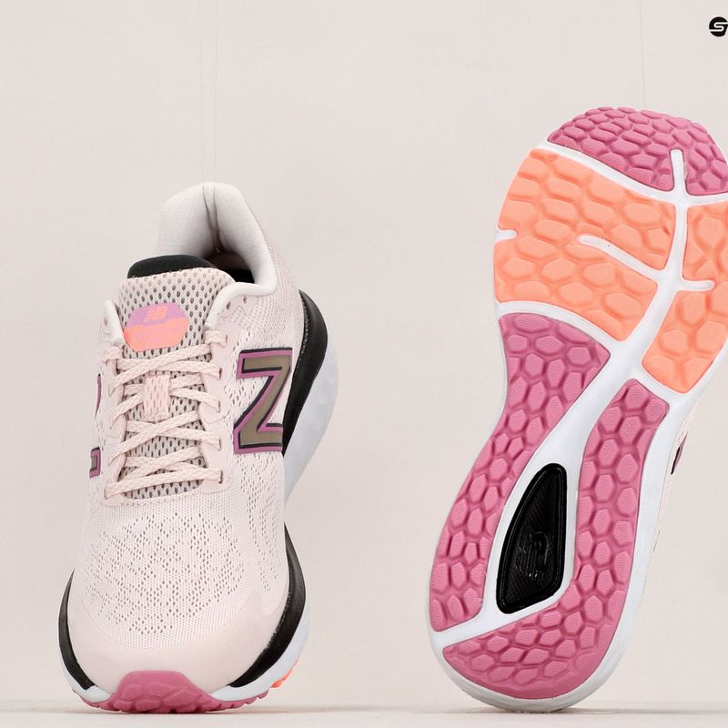 Scarpe da corsa da donna New Balance Fresh Foam 680 v7 rosa 17