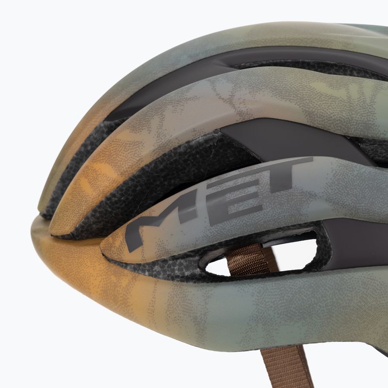 Casco da ciclismo MET Trenta Mips savanna matt wander le 7