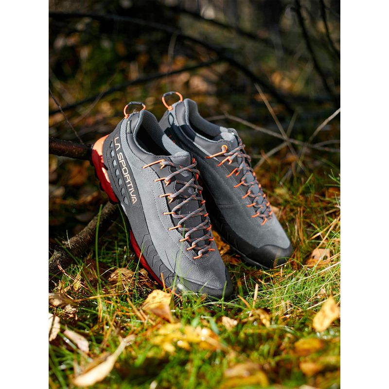 Scarponi da trekking da uomo La Sportiva TX4 GTX carbon/flame 9