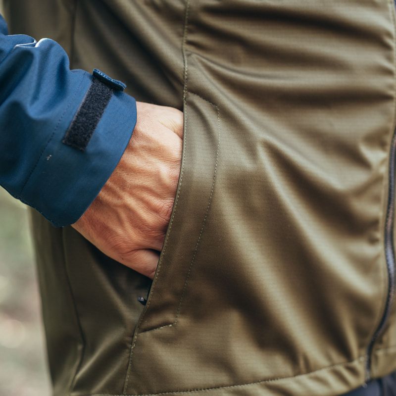 Giacca da ciclismo Northwave Easy Out Softshell da uomo blu profondo/verde foresta 13