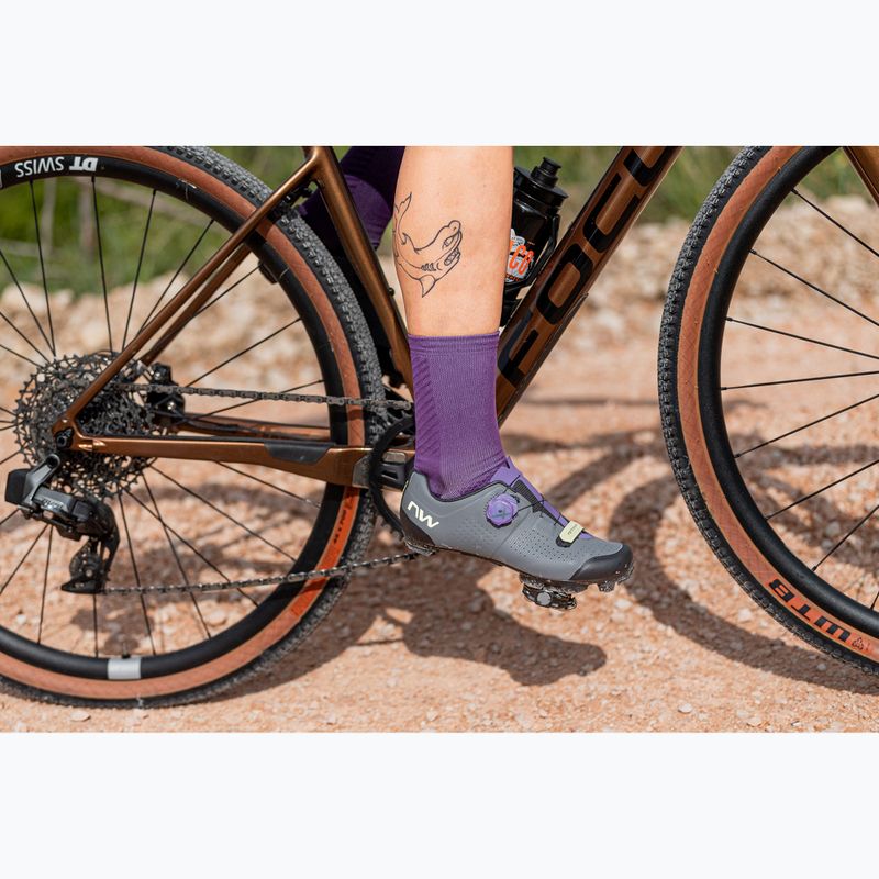 Scarpe da ciclismo MTB da donna Northwave Razer grigio scuro/viola scuro 5
