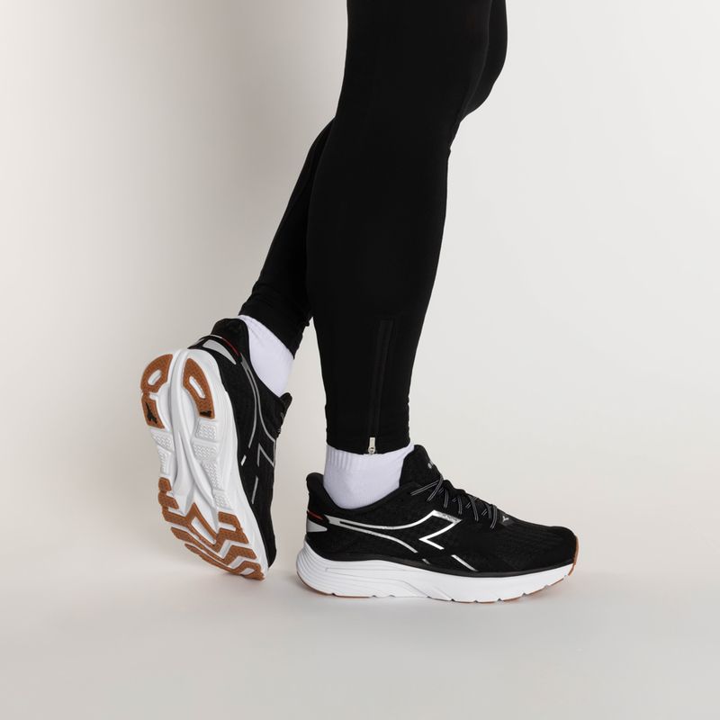 Scarpe da corsa da uomo Diadora Equipe Nucleo nero DD-101.179094-C3513 3