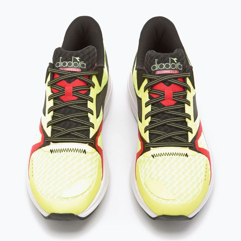 Scarpe da corsa uomo Diadora Mythos Blushield 8 Vortice giallo DD-101.179087-D0273 12
