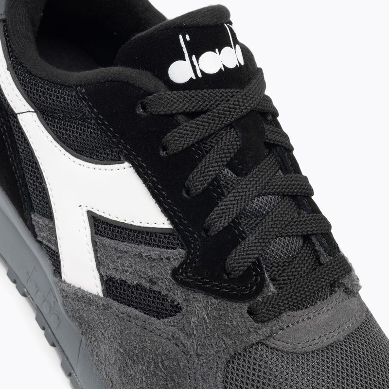 Scarpe Diadora N902 Hairy Suede nero/nero 8