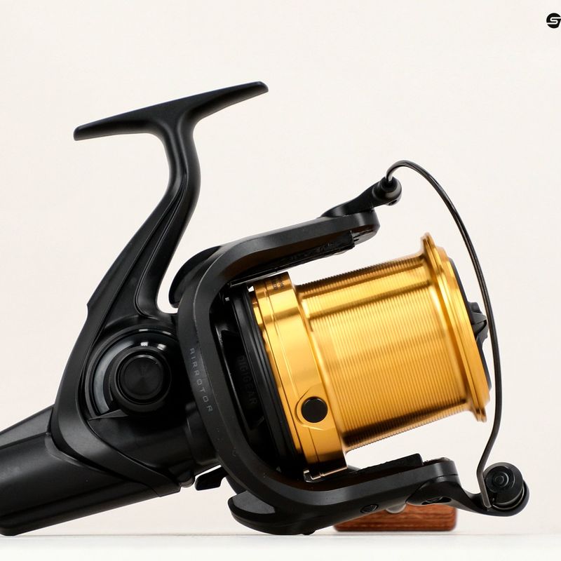 Mulinello da pesca per carpe Daiwa Emblem 20 - 45 SCW QD OT nero/oro 6