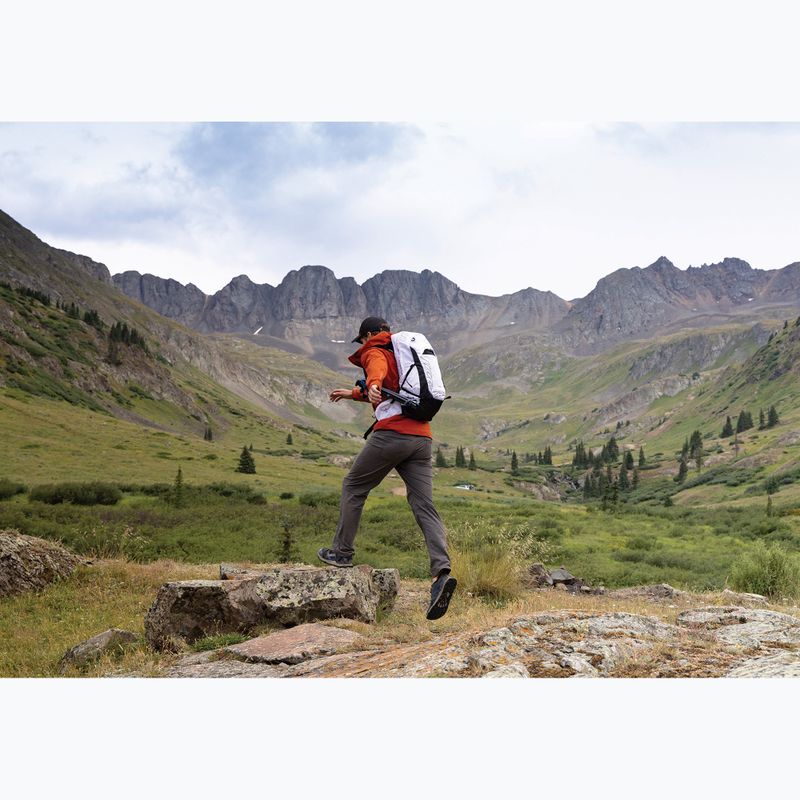 Zaino da trekking da uomo Osprey Talon 22 l bianco / nero 11