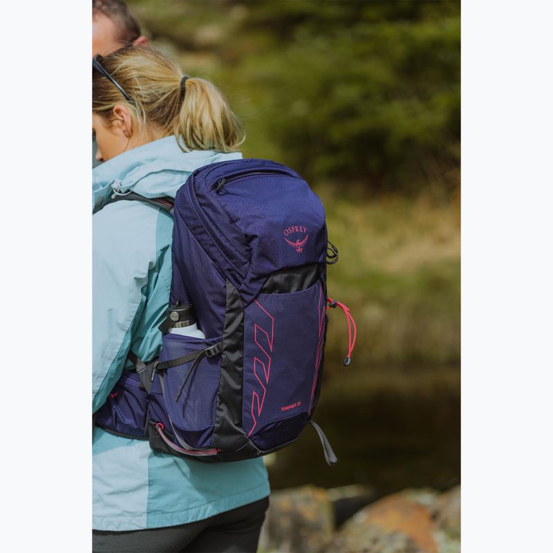 Zaino da trekking Osprey Tempest 26 l deep fig / hotspot pink donna 14