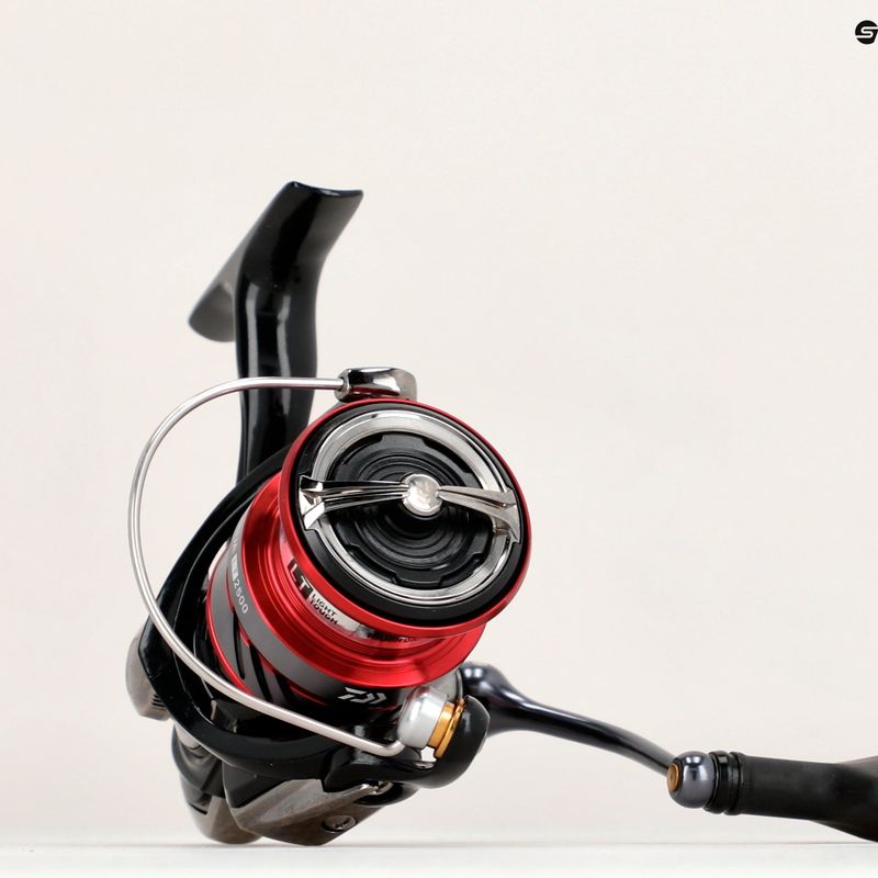 Mulinello da spinning Daiwa Ninja nero/rosso 5